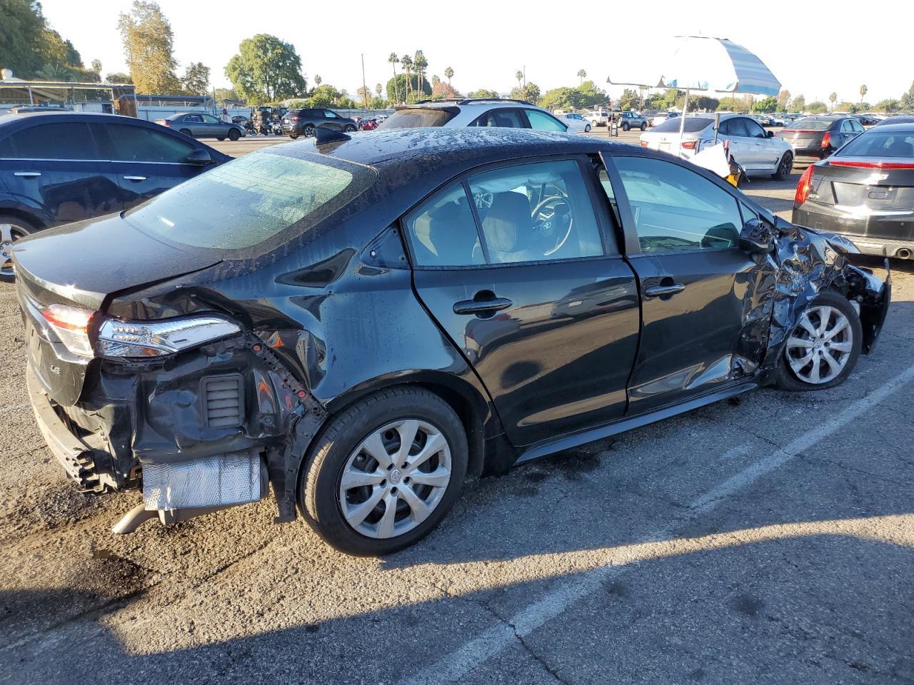 2021 Toyota Corolla Le - Фото 3