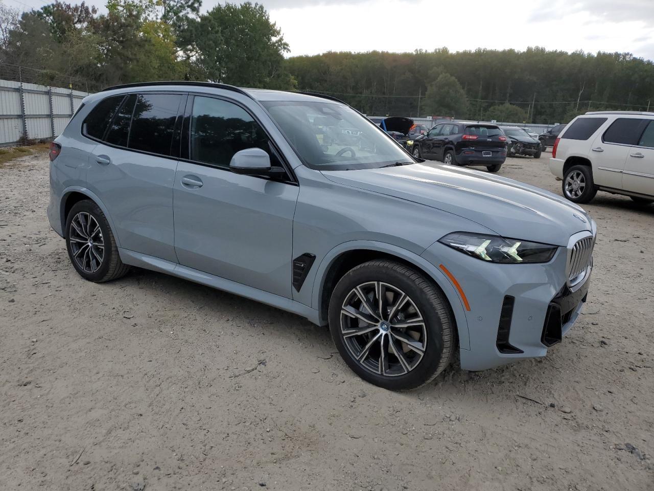 2024 BMW X5 xDrive50E - Фото 4