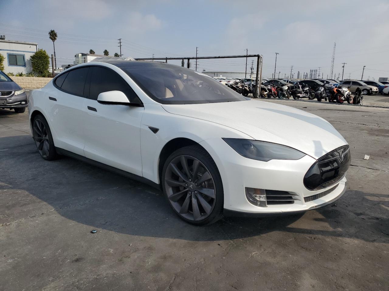 2012 Tesla Model S - Фото 4