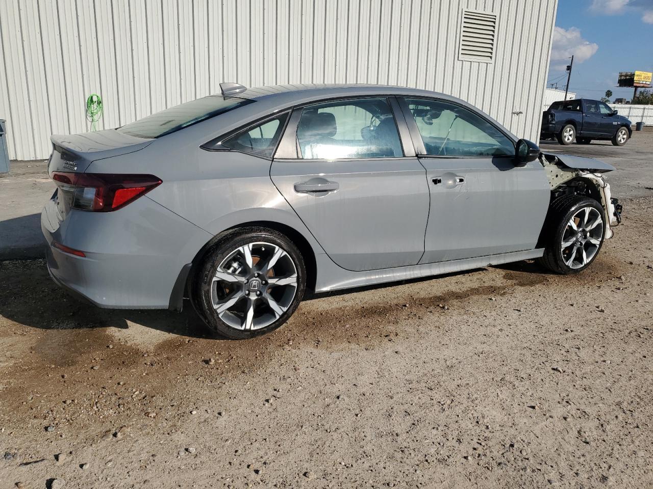 2025 Honda Civic Sport - Фото 3