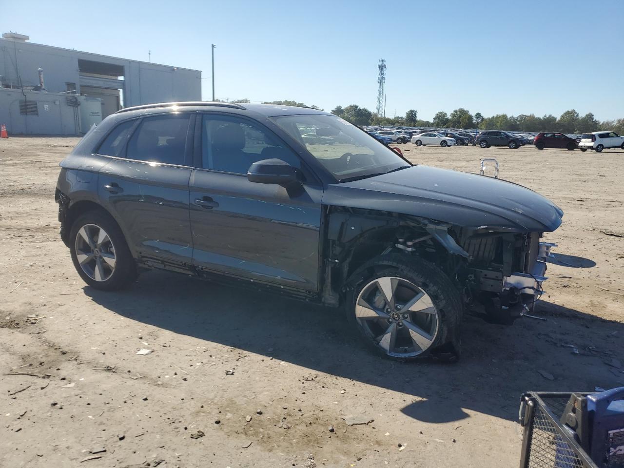 2025 Audi Q5 Premium 40 - Фото 4
