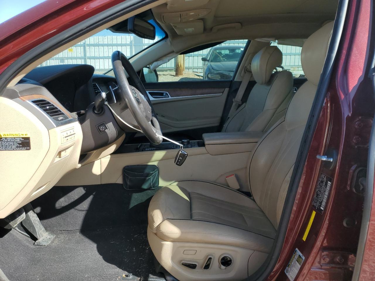 2015 Hyundai Genesis 3.8L - Фото 7