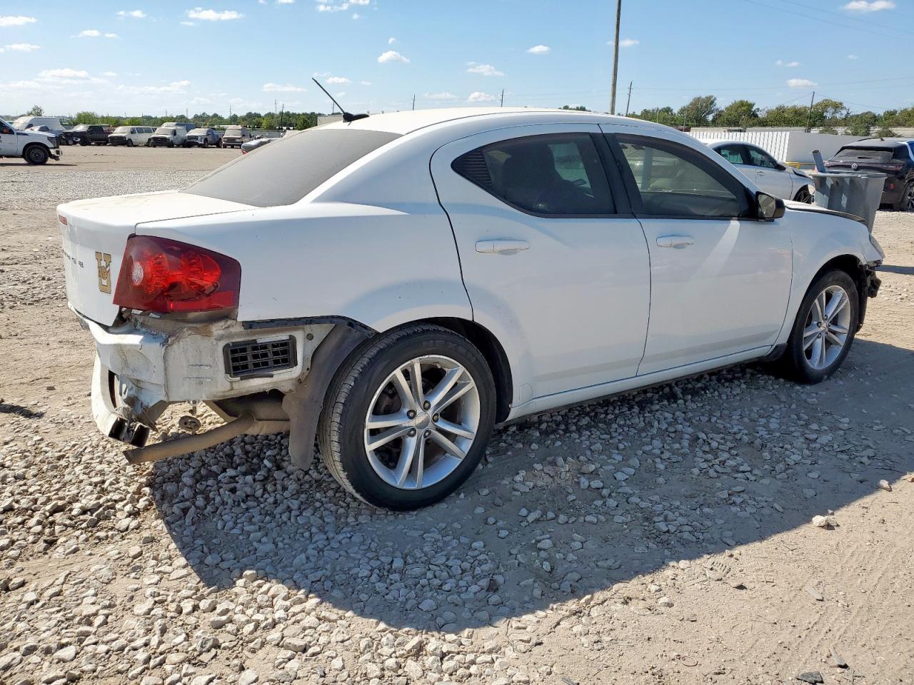 2012 Dodge Avenger Se - Фото 3