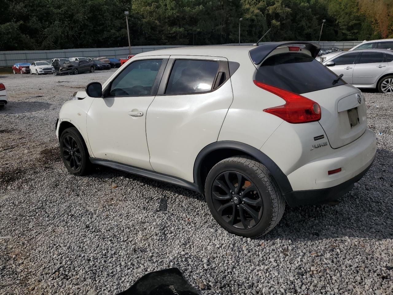 2013 Nissan Juke S - Фото 2