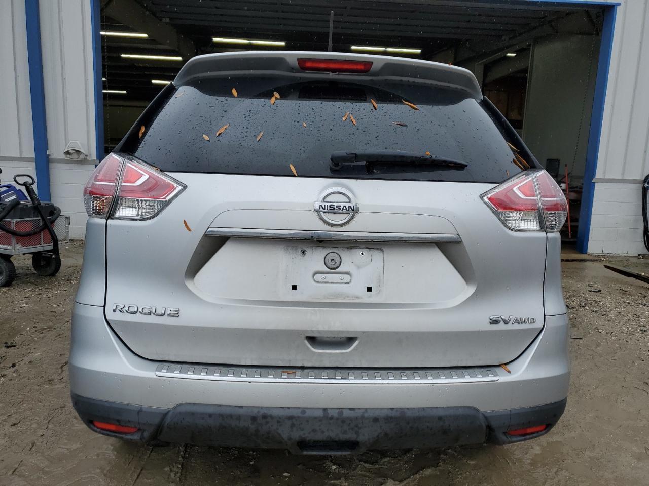 2015 Nissan Rogue S - Фото 6