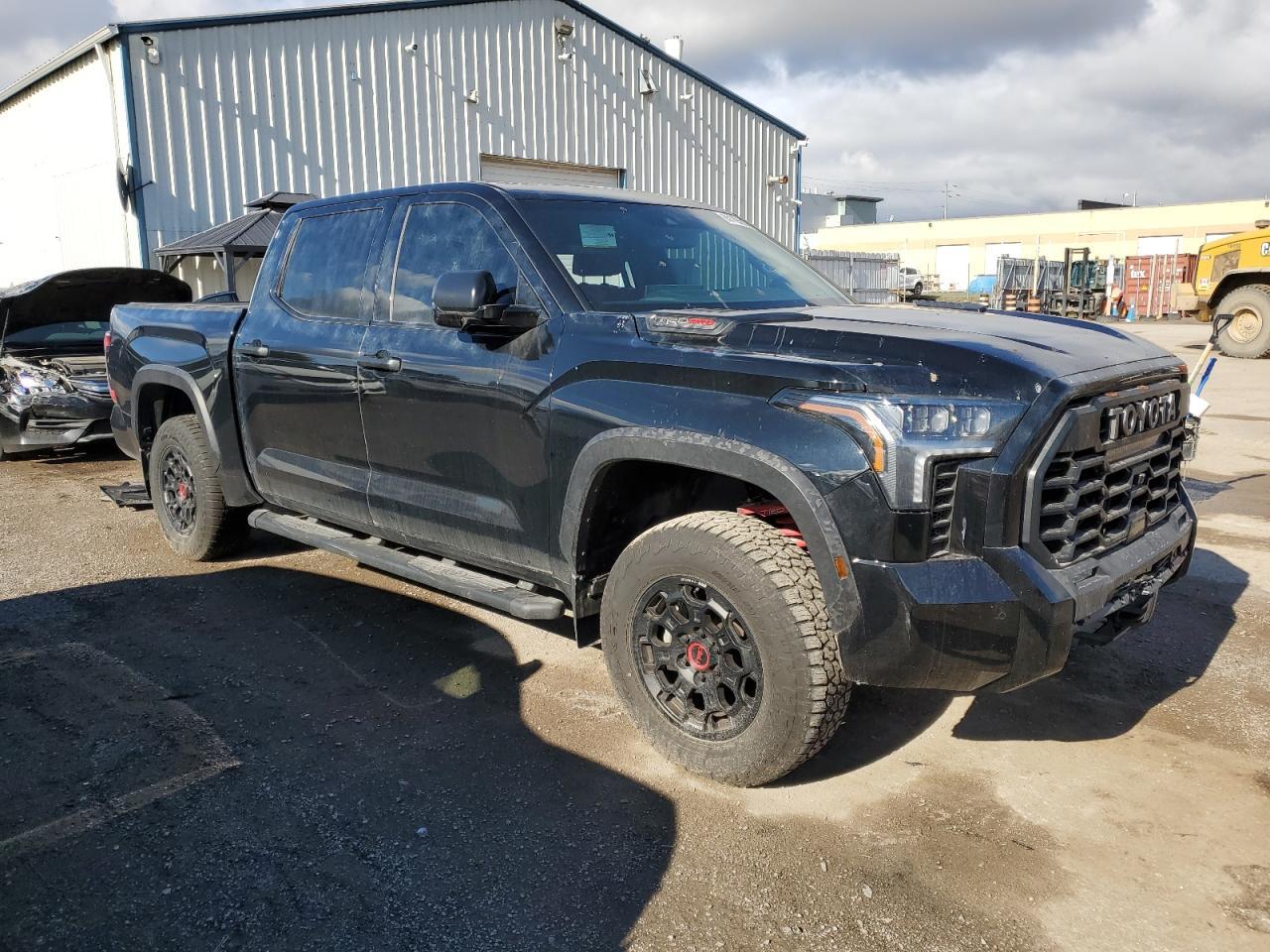 2024 Toyota Tundra Crewmax Limited - Image 4