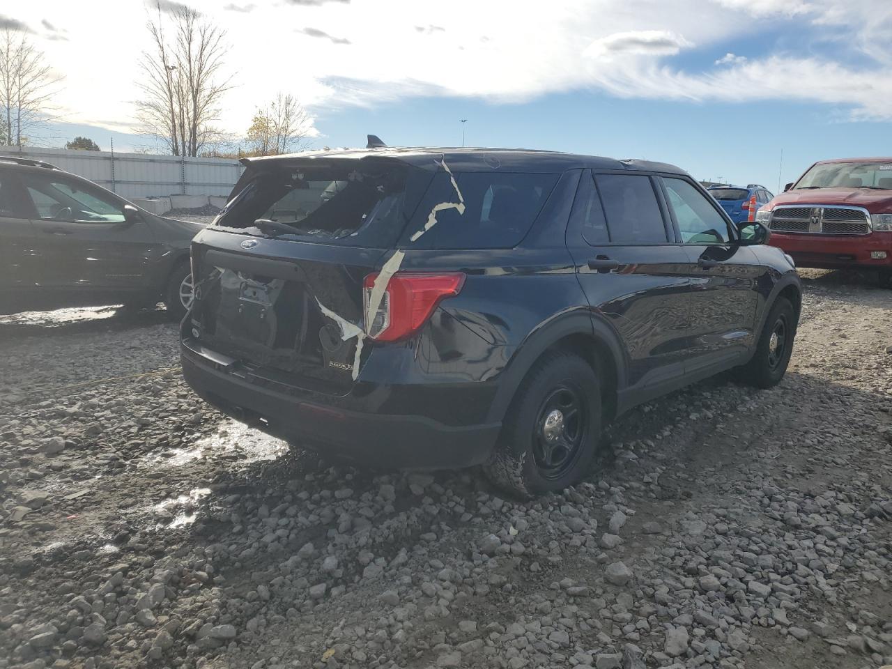 2021 Ford Explorer Police Interceptor - Image 3