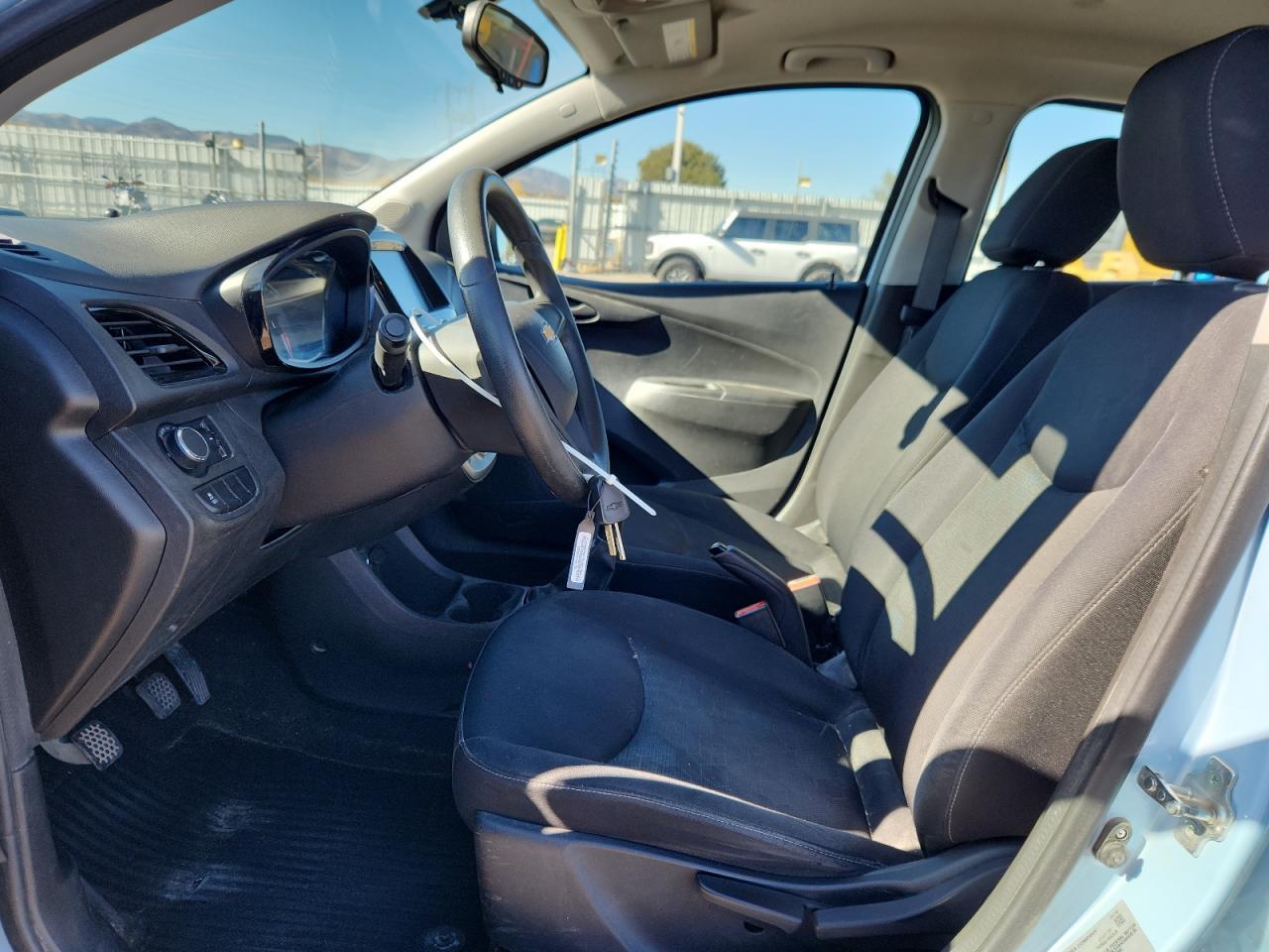 2016 Chevrolet Spark Ls - Фото 7