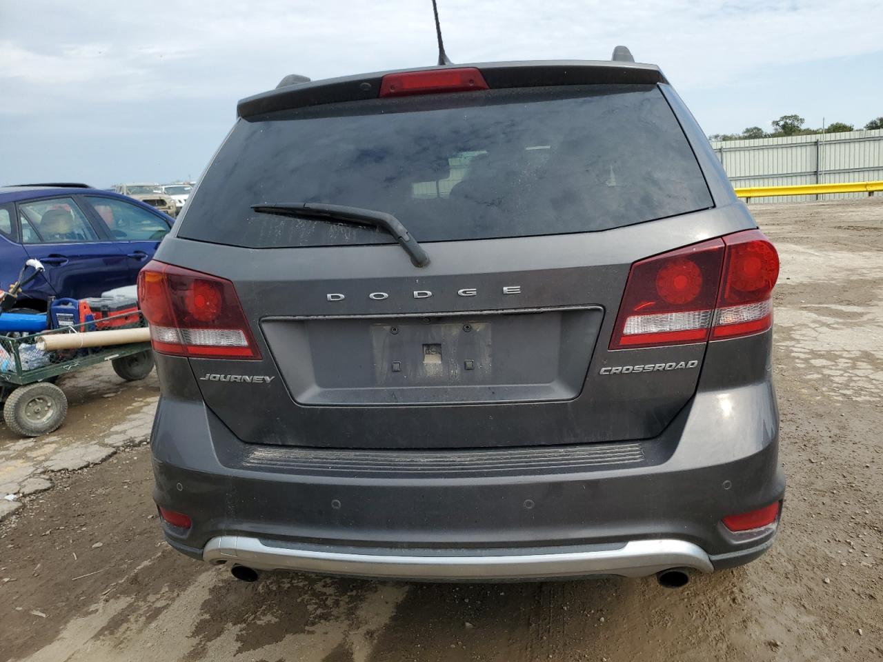 2016 Dodge Journey Crossroad - Image 6