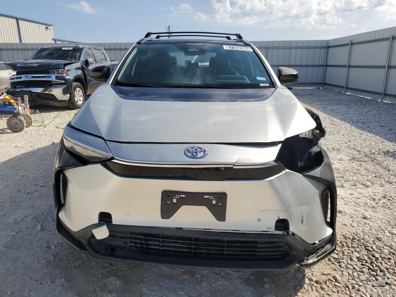 2024 Toyota Bz4X Xle - Фото 5