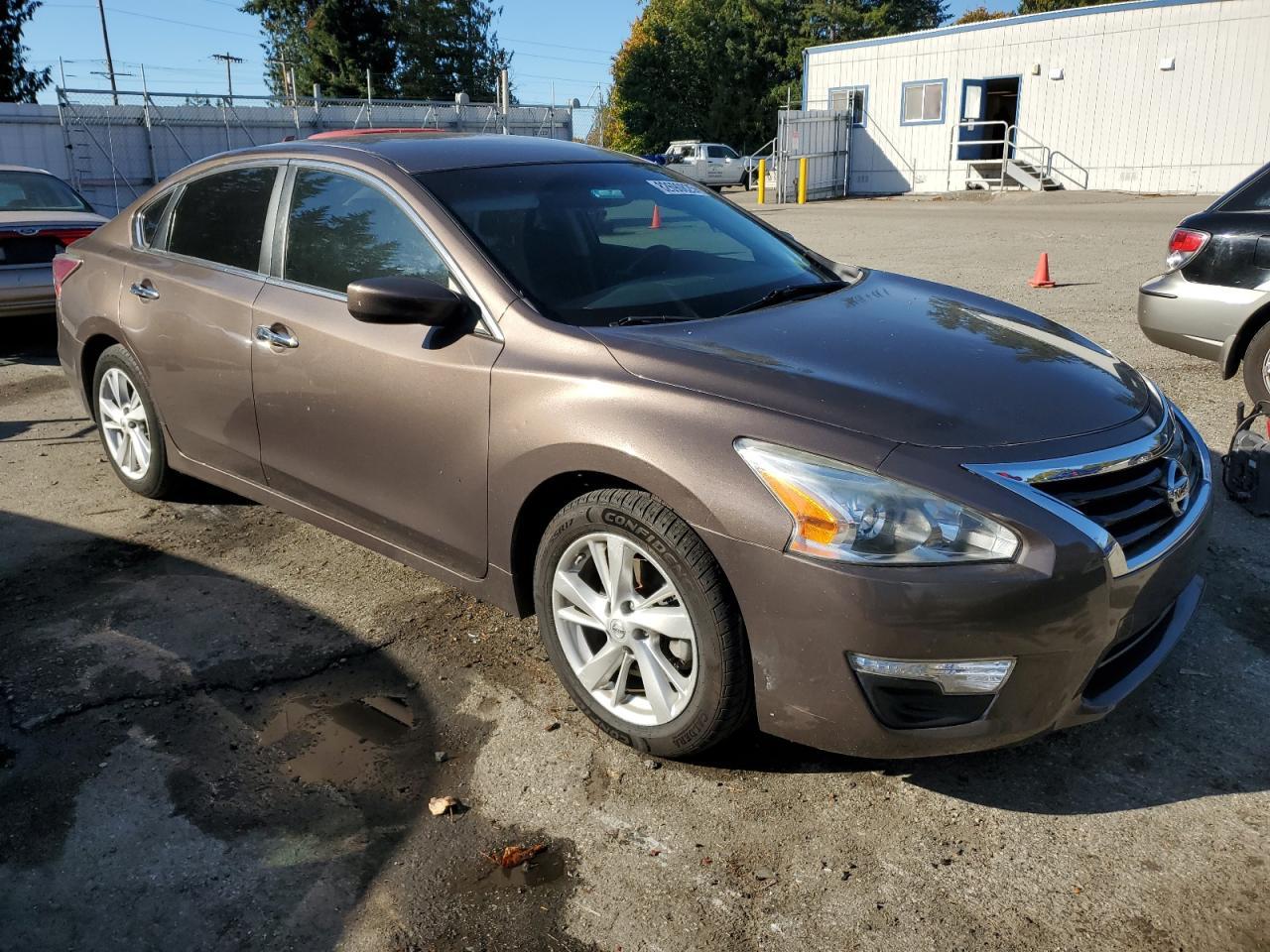 2014 Nissan Altima 2.5 - Image 4