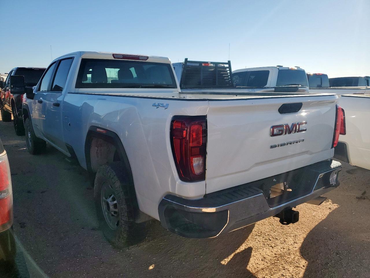2023 GMC Sierra - Фото 2