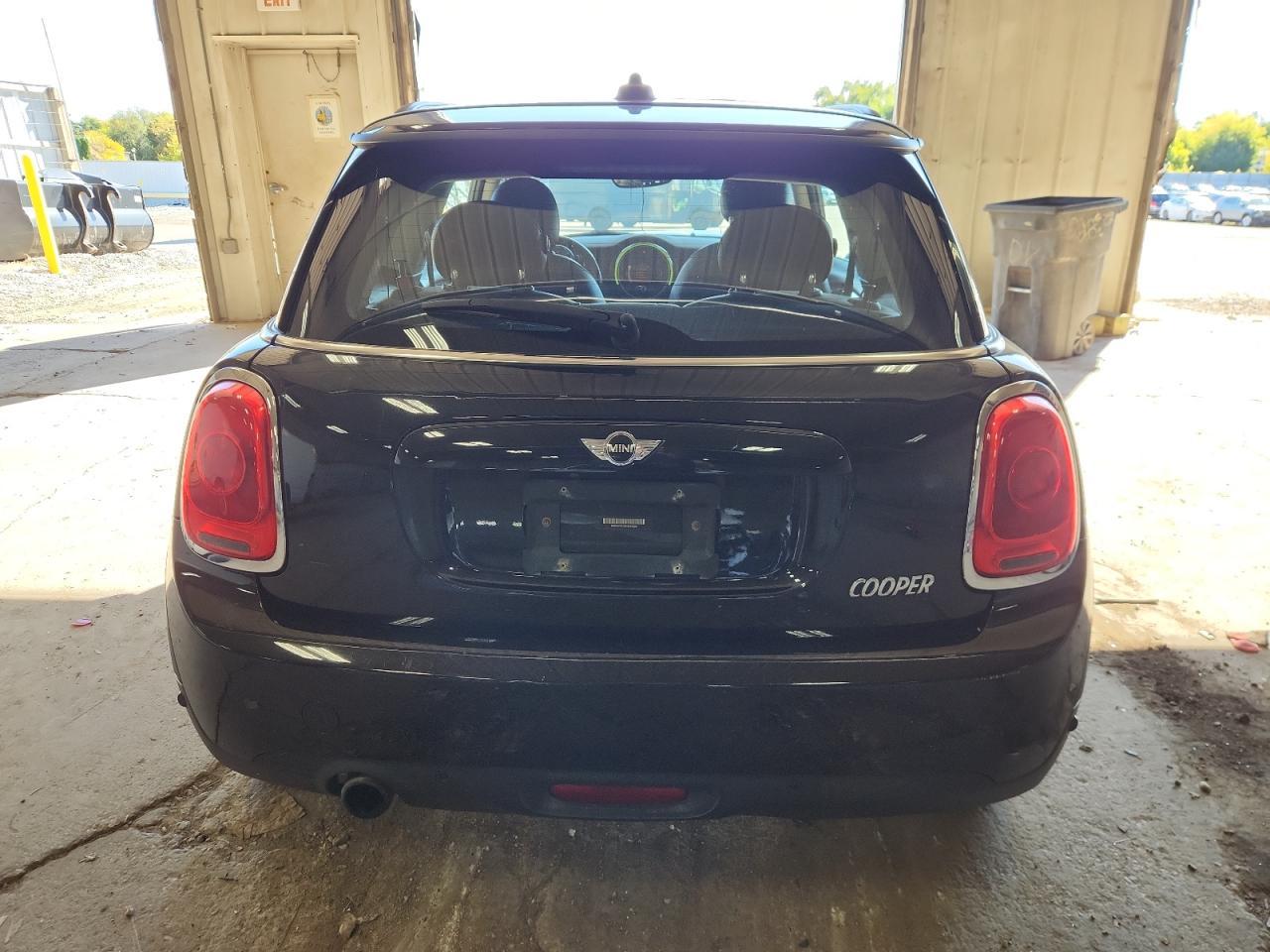 2017 Mini Cooper - Image 6