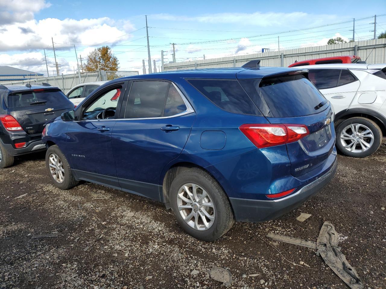 2020 Chevrolet Equinox Lt - Фото 2