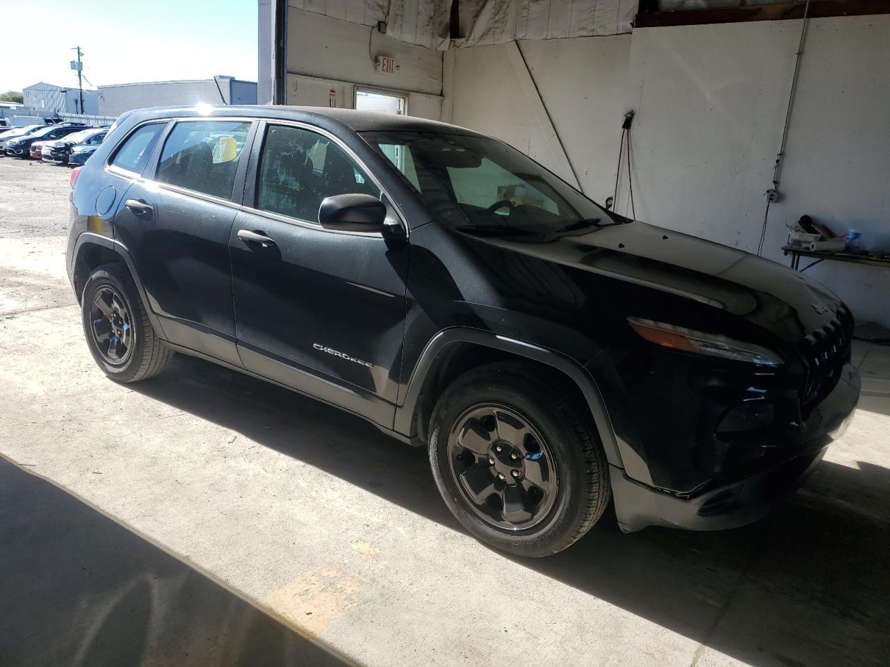 2014 Jeep Cherokee Sport - Фото 4