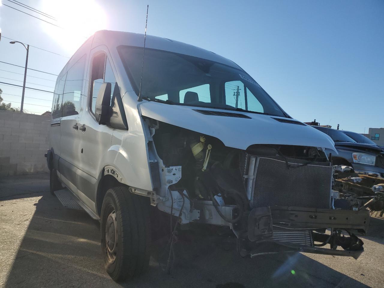 2017 Ford Transit T-350 - Фото 4