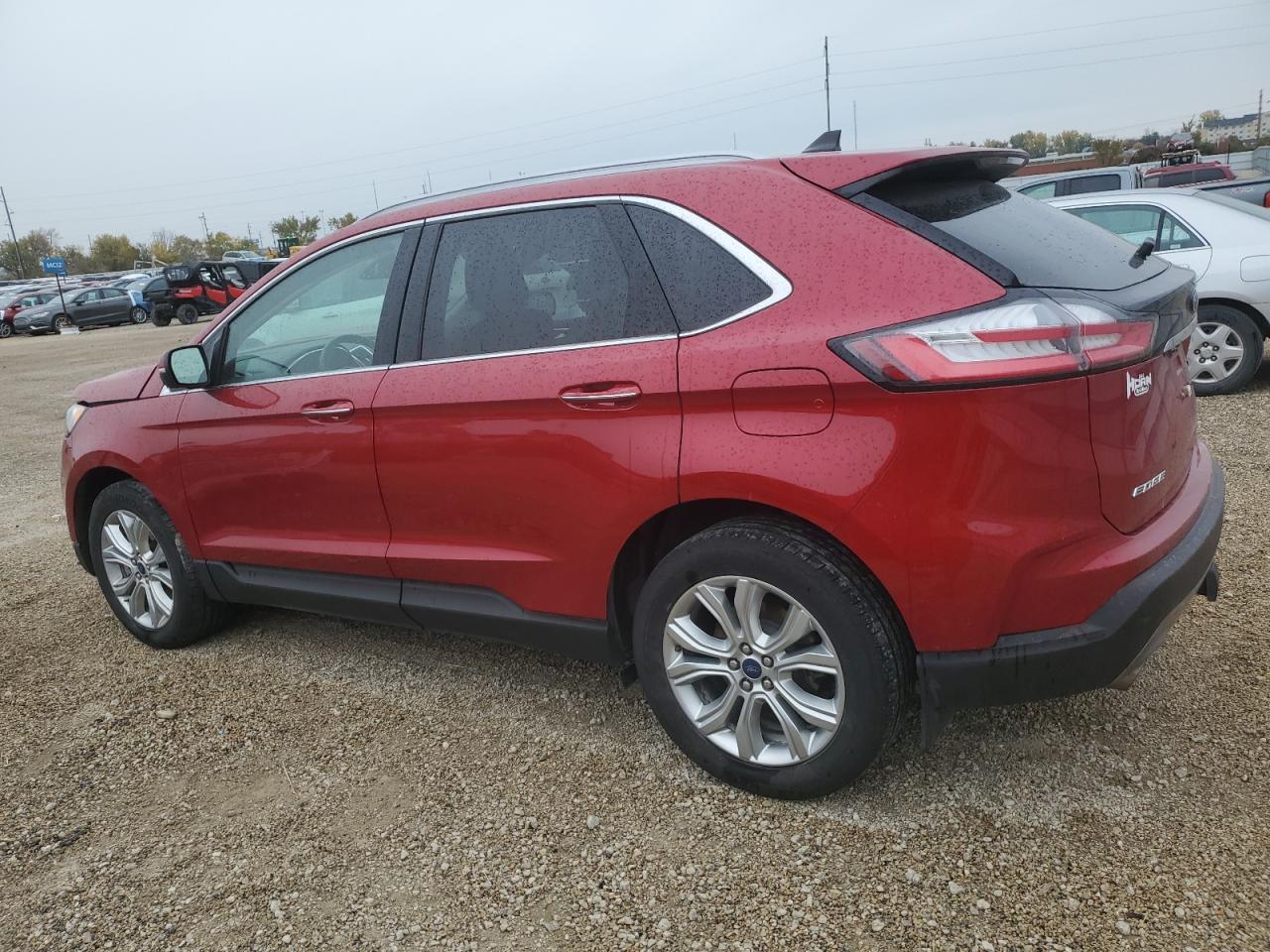 2020 Ford Edge Titanium - Image 2