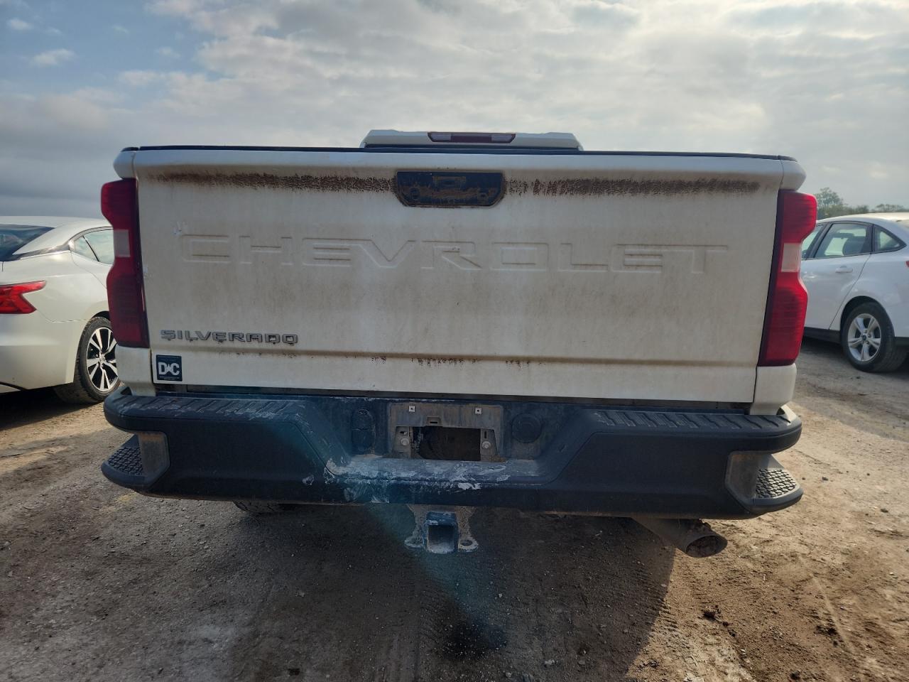 2017 Chevrolet Silverado K2500 Heavy Duty - Image 6