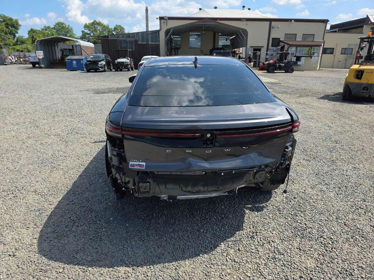 2023 Toyota Crown Xle - Фото 6