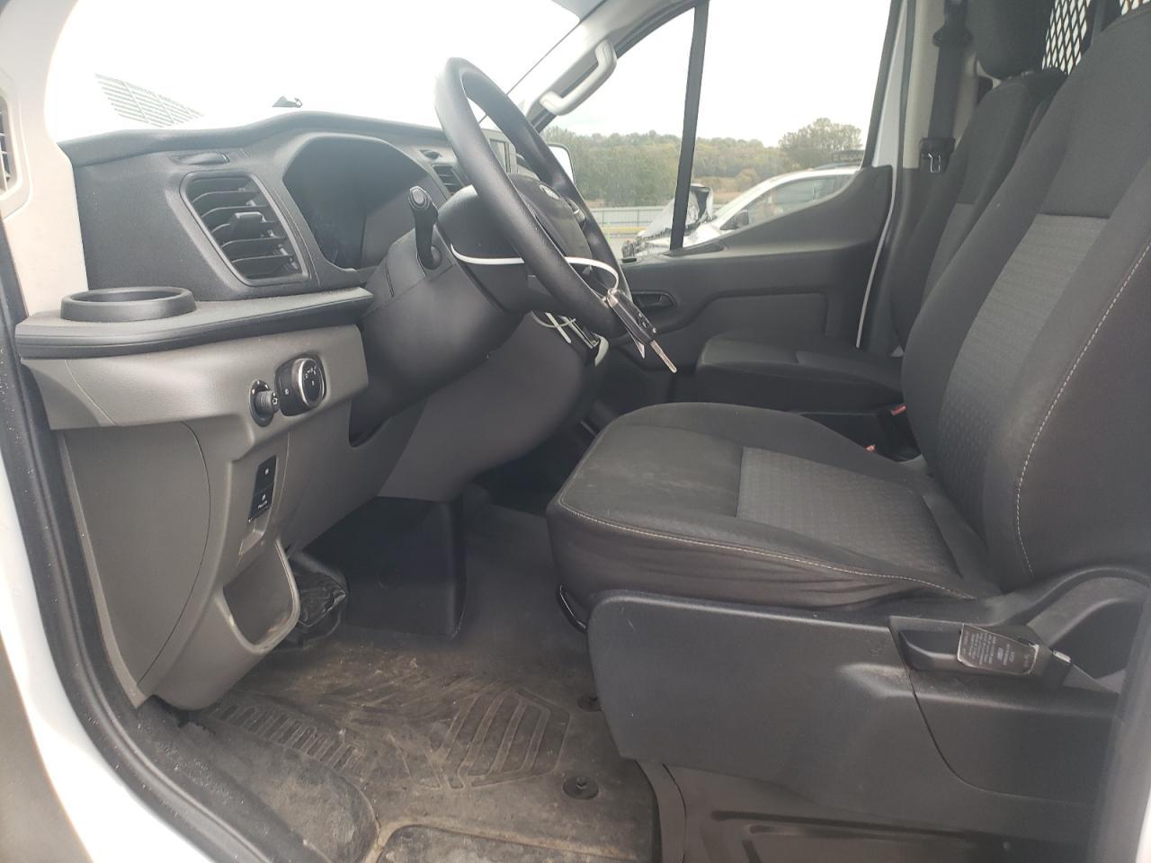 2022 Ford Transit Delivery Van - Фото 7