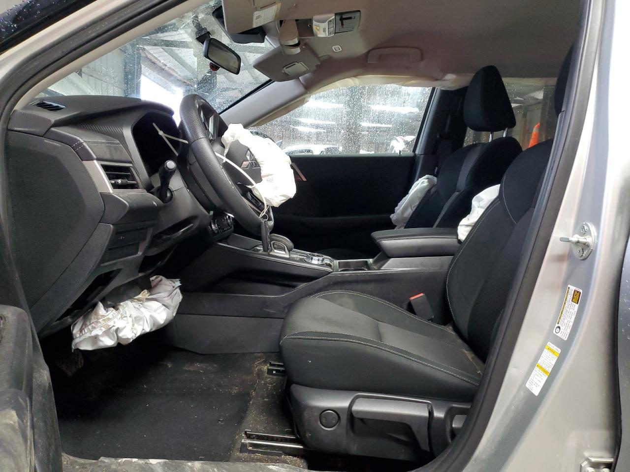 2024 Mitsubishi Outlander Es - Image 7