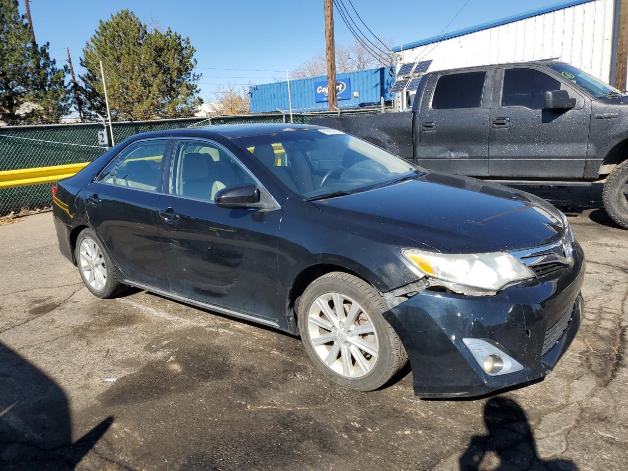 2012 Toyota Camry Se - Image 4