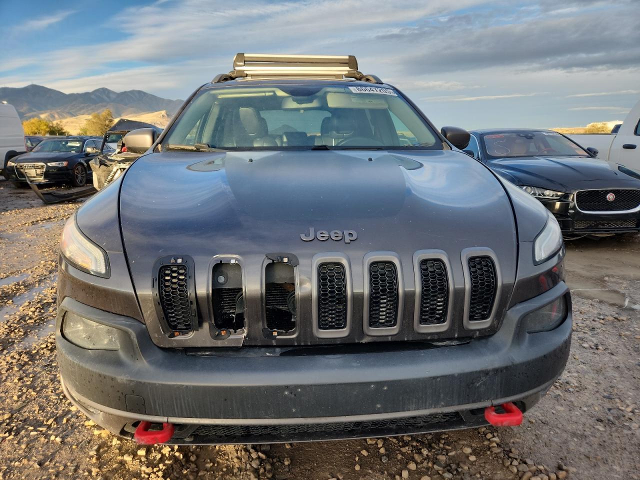 2014 Jeep Cherokee Trailhawk - Image 5