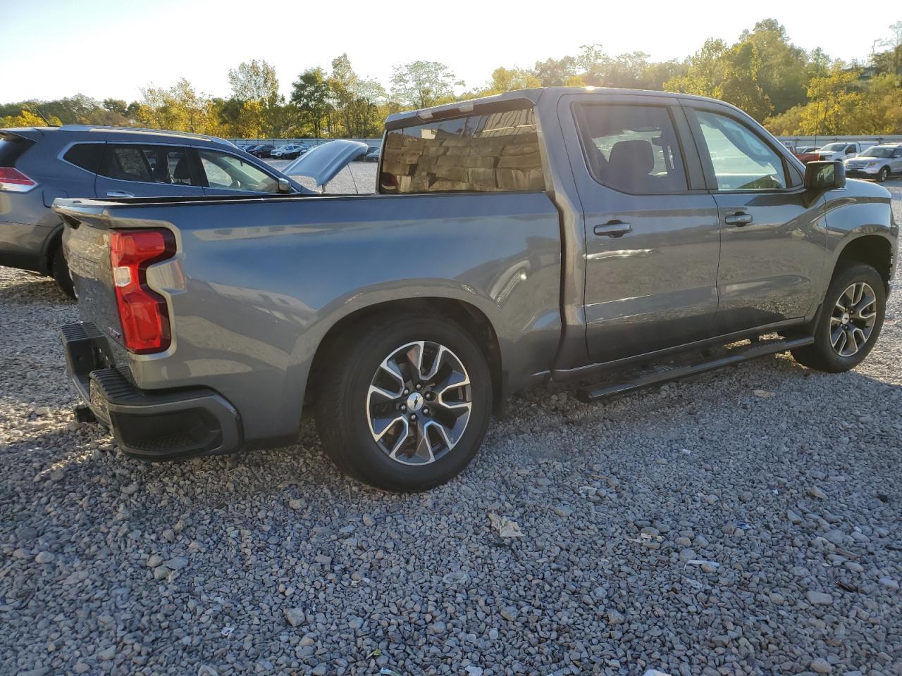 2021 Chevrolet Silverado K1500 Rst - Фото 3