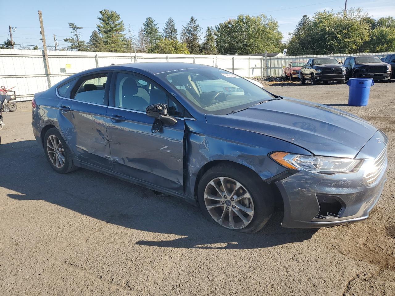 2019 Ford Fusion Se - Фото 4
