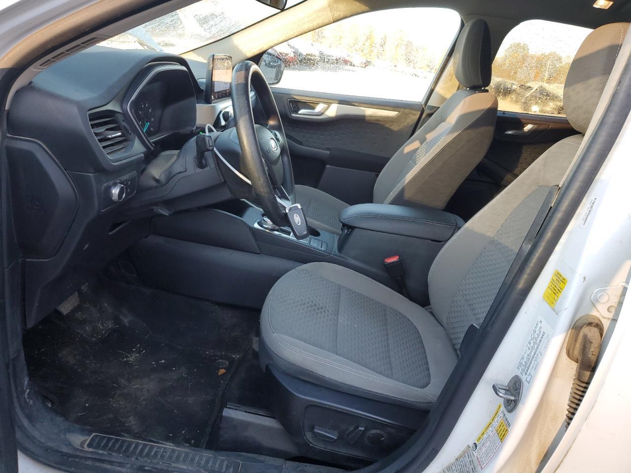 2020 Ford Escape Se - Фото 7