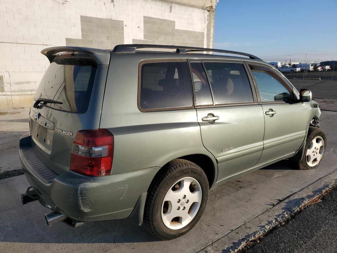 2006 Toyota Highlander Limited - Image 3