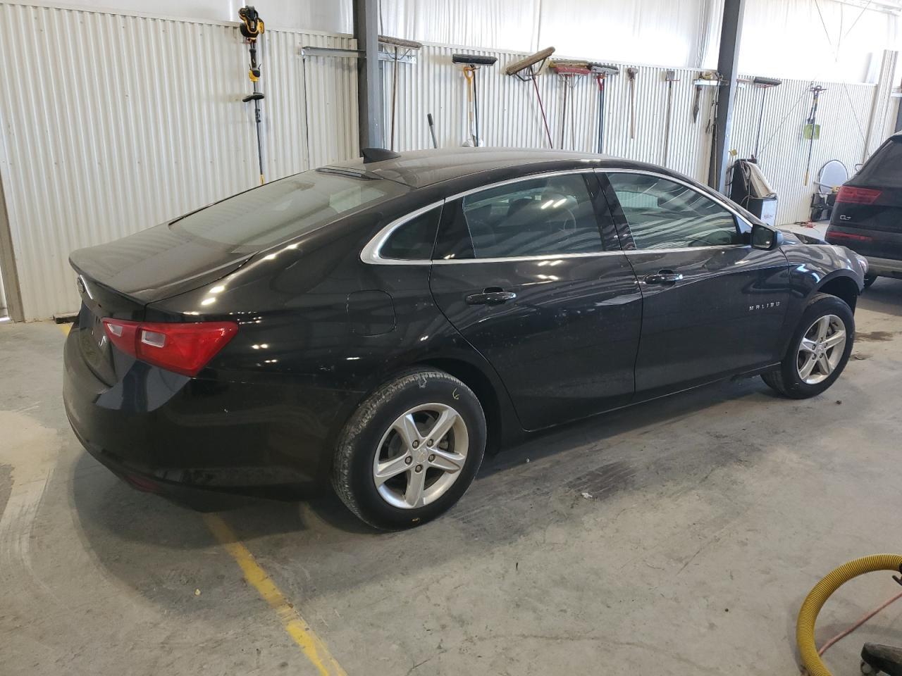 2022 Chevrolet Malibu Ls - Image 3