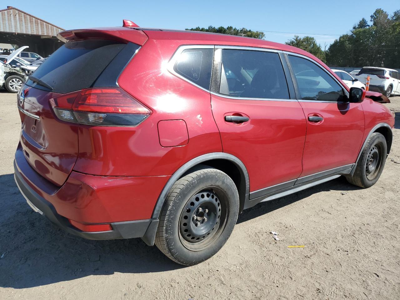 2017 Nissan Rogue S - Фото 3