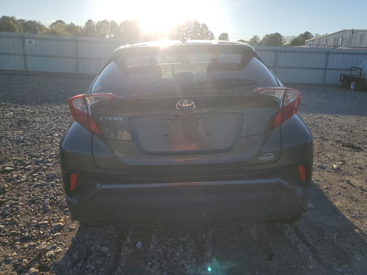 2020 Toyota C-Hr Xle - Фото 6