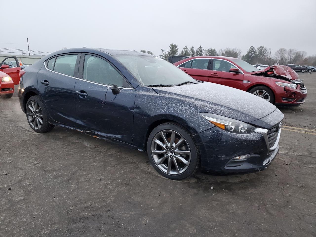 2018 Mazda 3 Touring - Фото 4