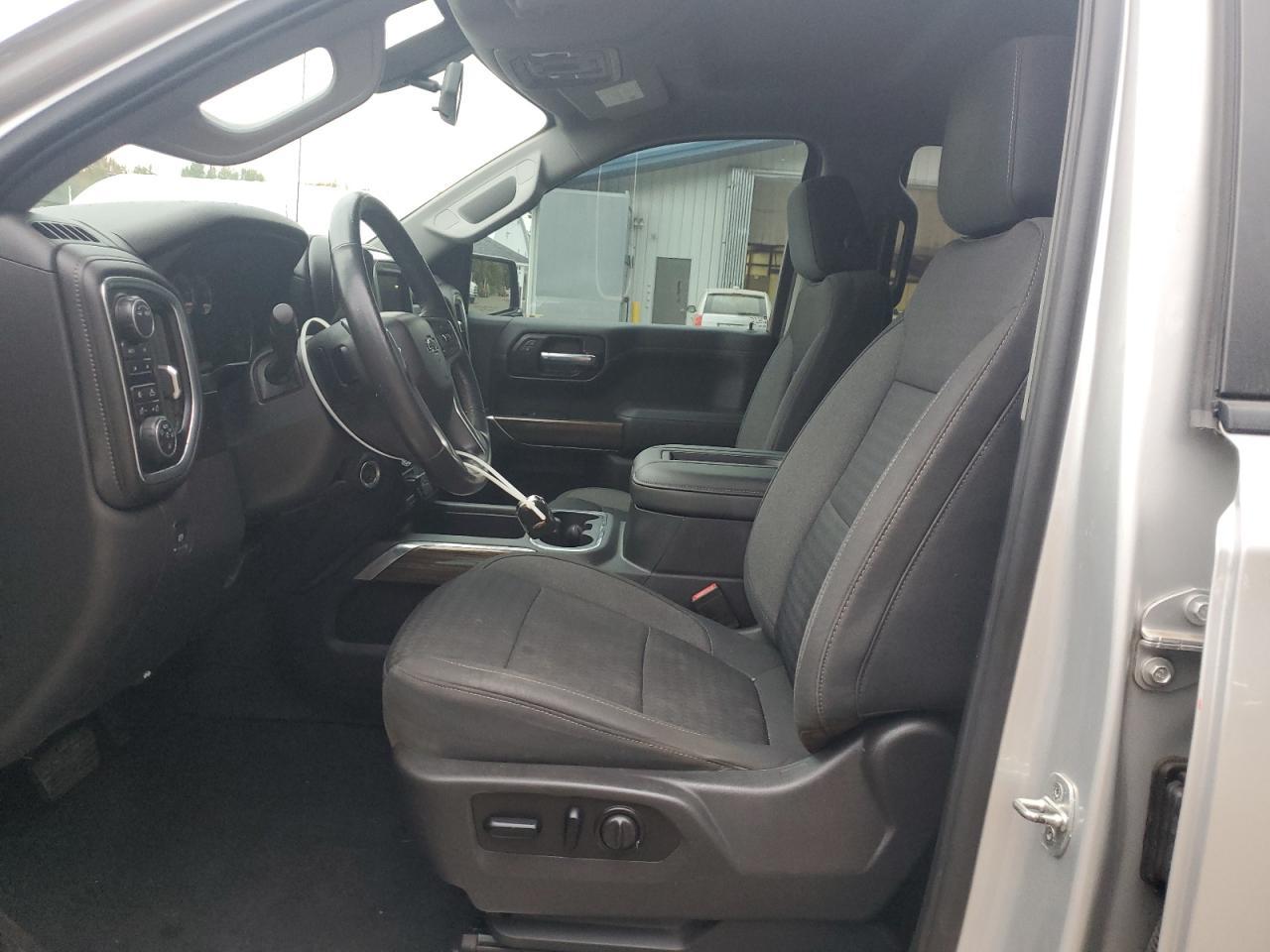 2020 Chevrolet Silverado K1500 Rst - Фото 7