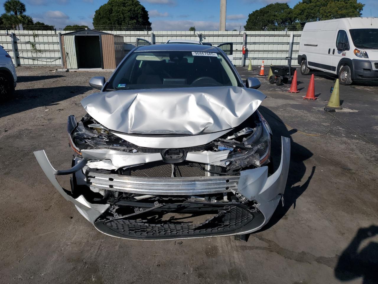 2021 Toyota Corolla Le - Image 5