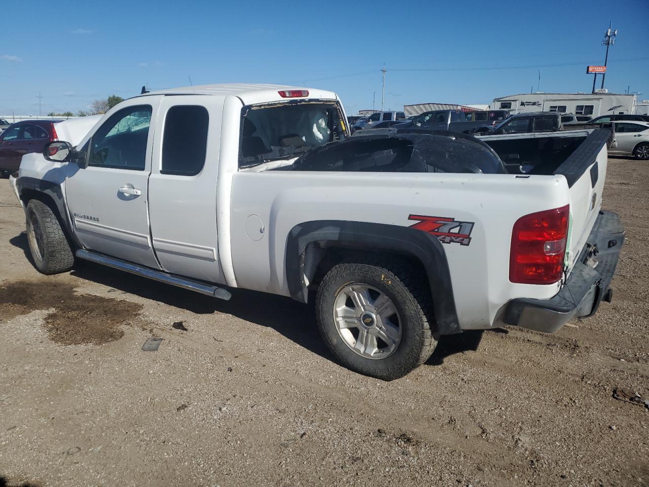 2011 Chevrolet Silverado K1500 Lt - Image 2