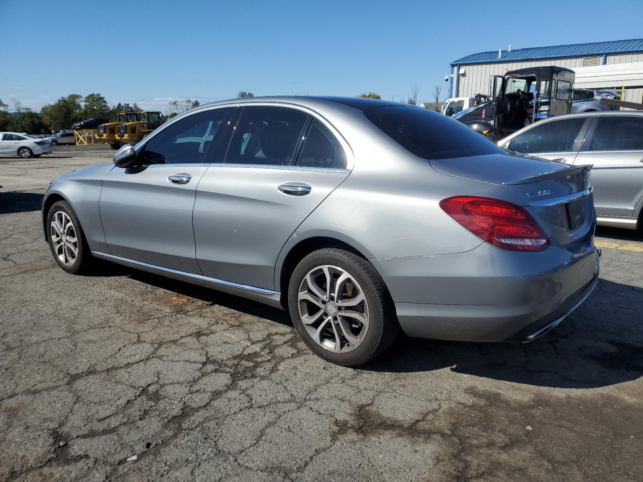 2016 Mercedes-Benz C 300 4Matic - Image 2