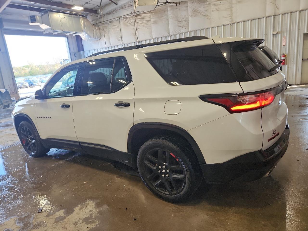 2019 Chevrolet Traverse Premier - Image 2