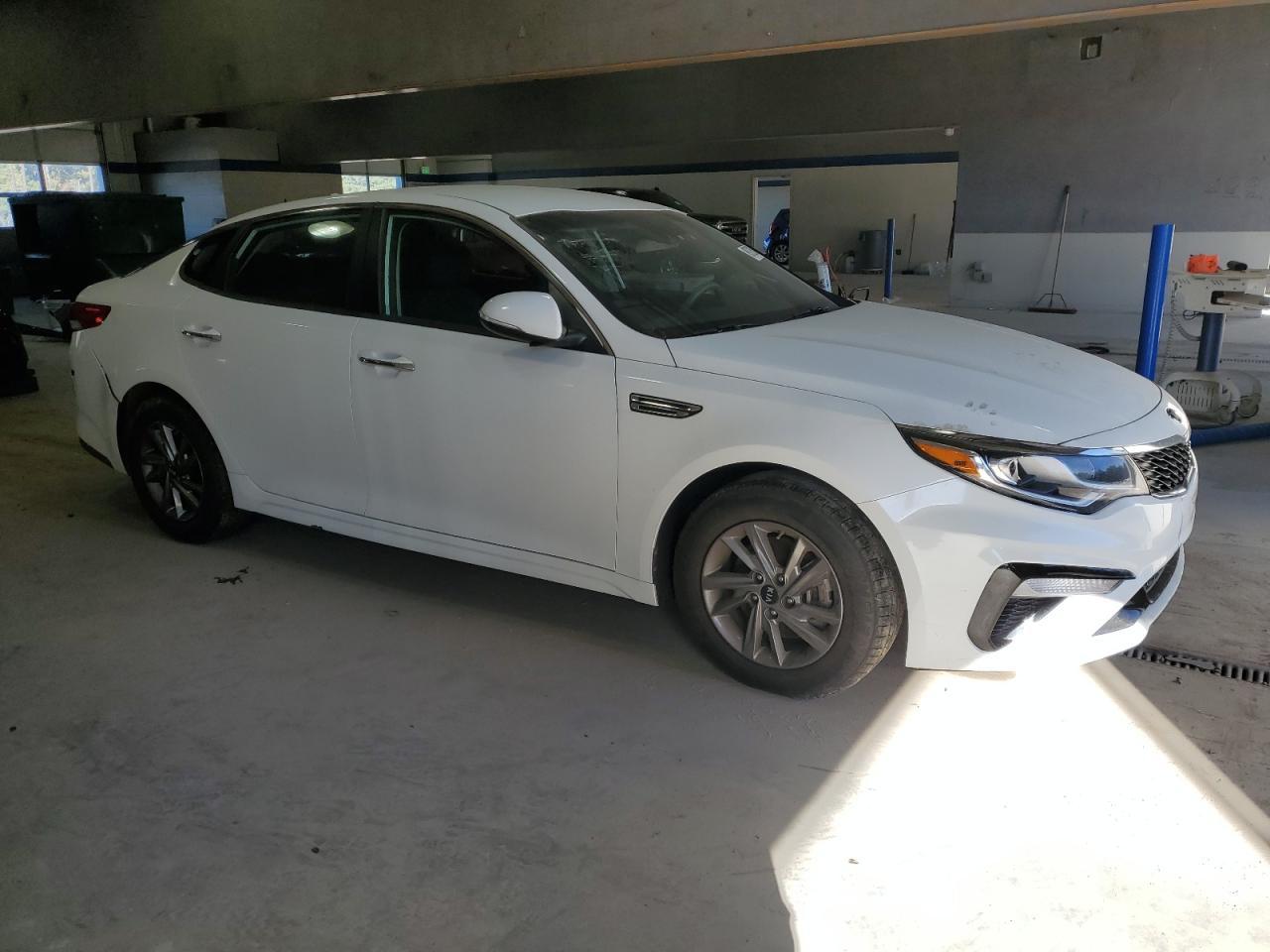 2020 Kia Optima Lx - Image 4