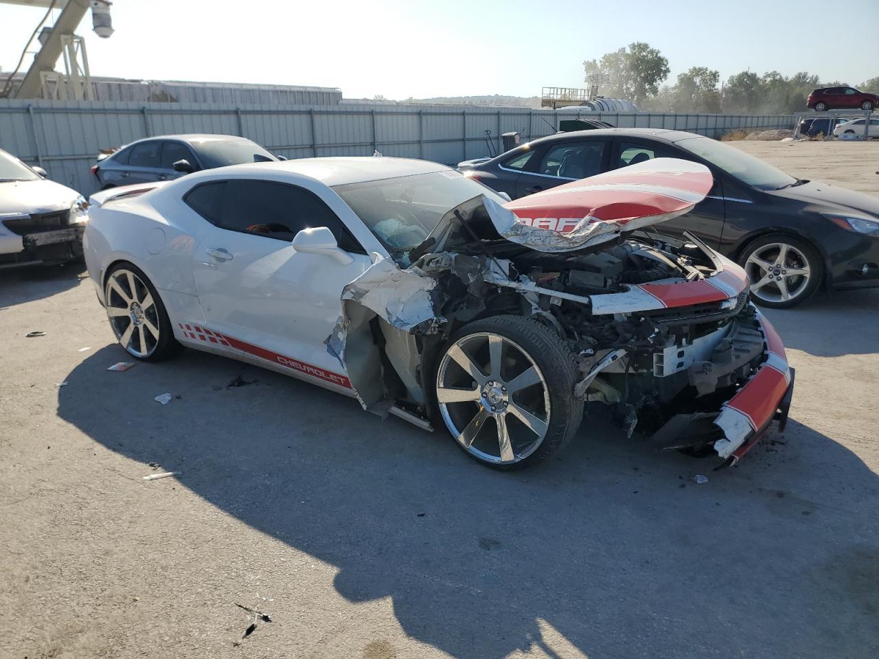 2017 Chevrolet Camaro Lt - Image 4