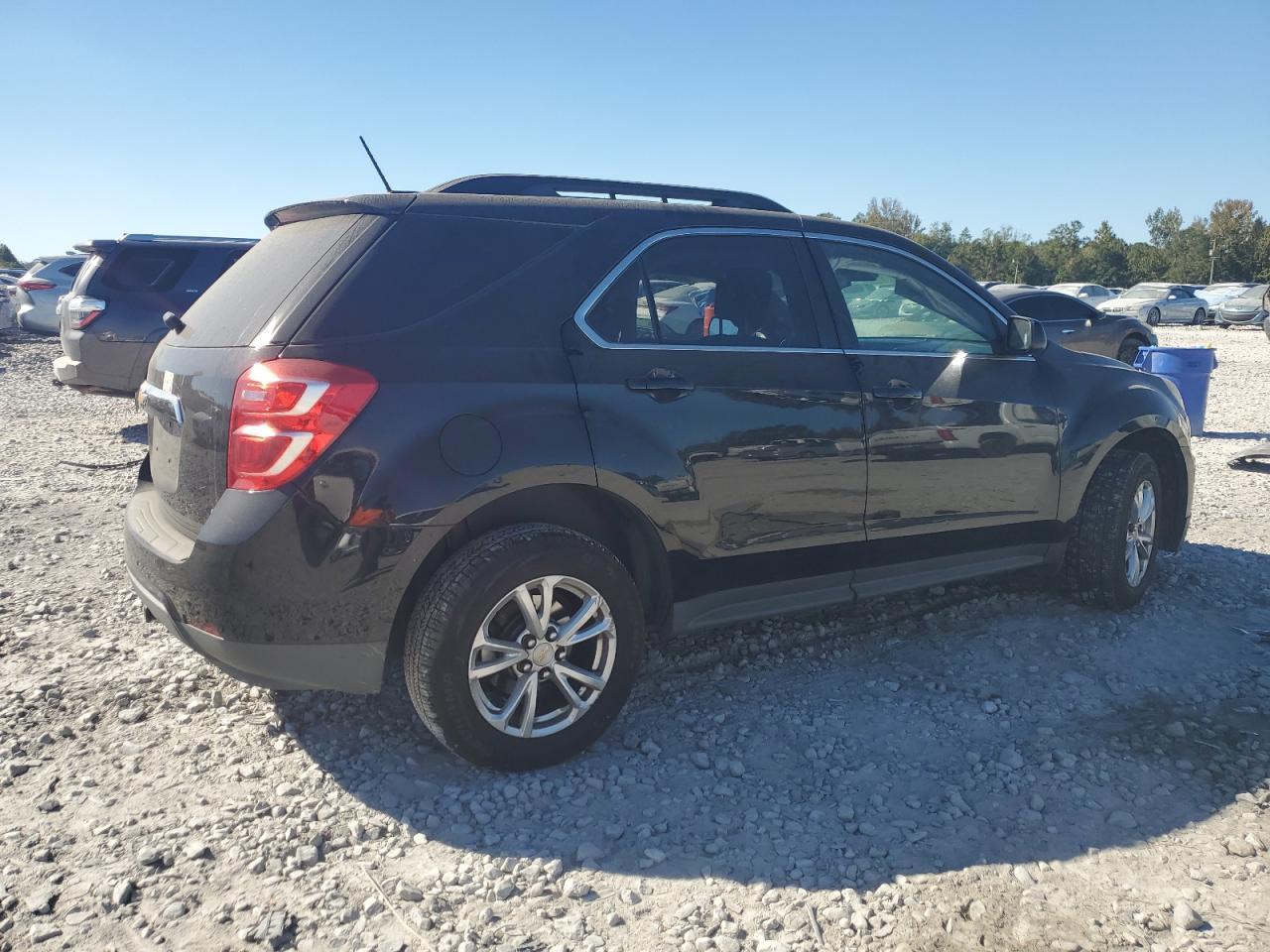 2017 Chevrolet Equinox Lt - Image 3