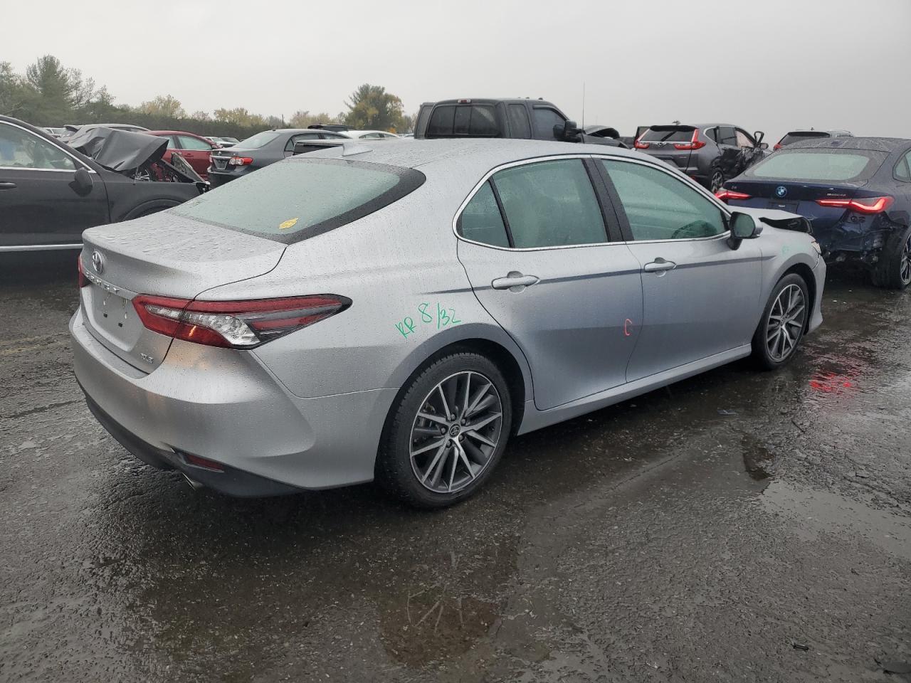 2023 Toyota Camry Xle - Фото 3
