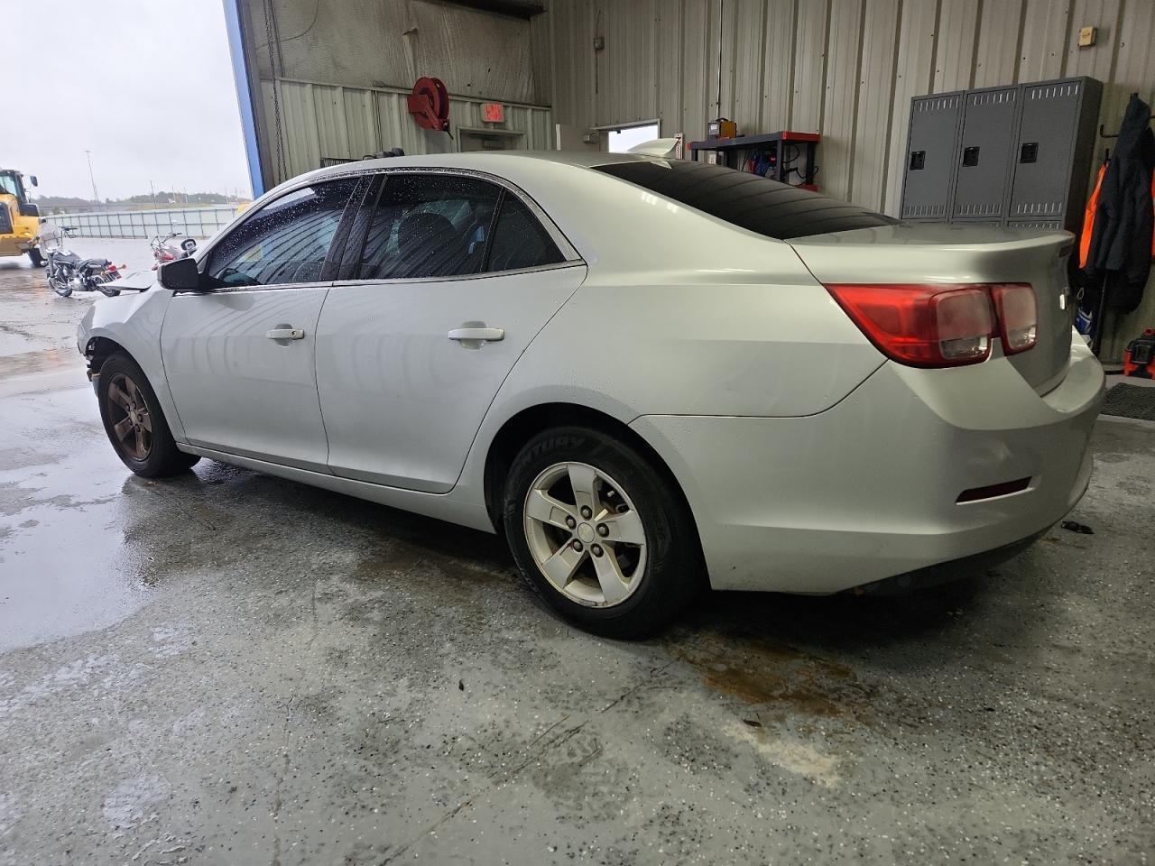 2016 Chevrolet Malibu Limited Lt - Image 2
