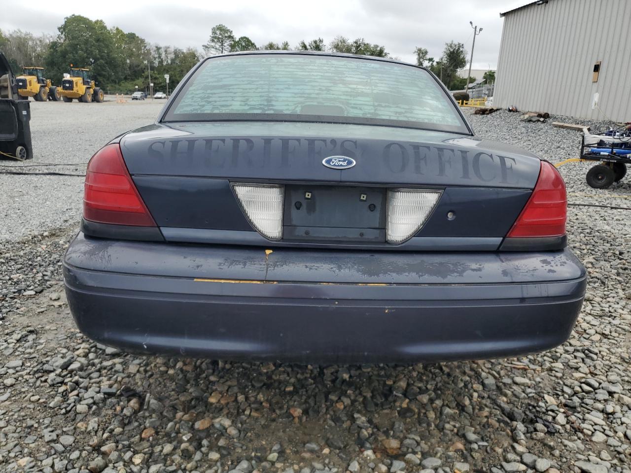 2003 Ford Crown Victoria Police Interceptor - Фото 6