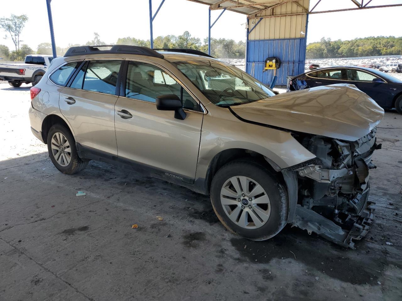 2017 Subaru Outback 2.5I - Image 4