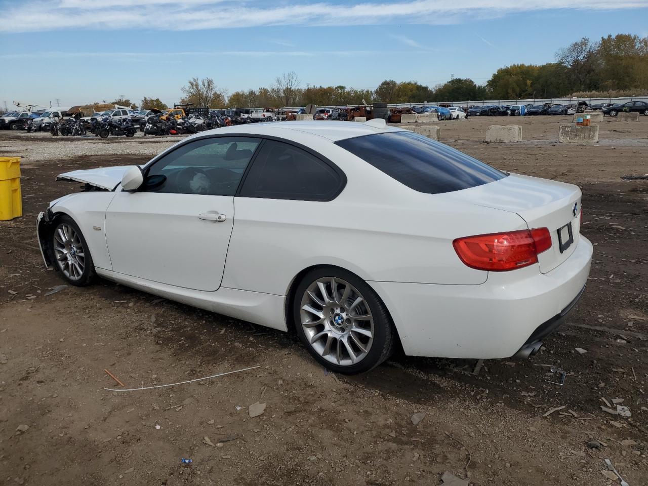 2012 BMW 328 I Sulev - Image 2