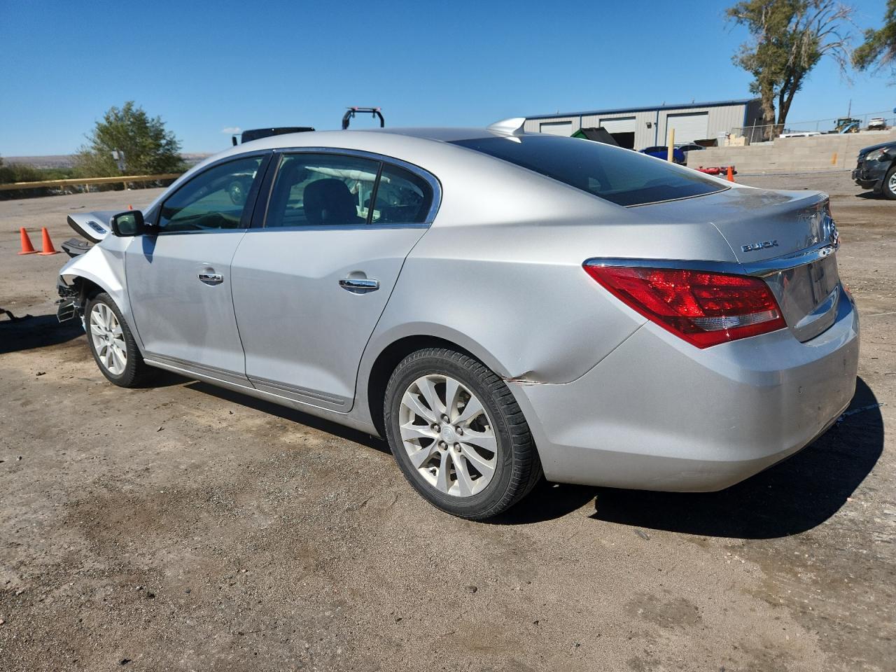 2015 Buick Lacrosse - Фото 2
