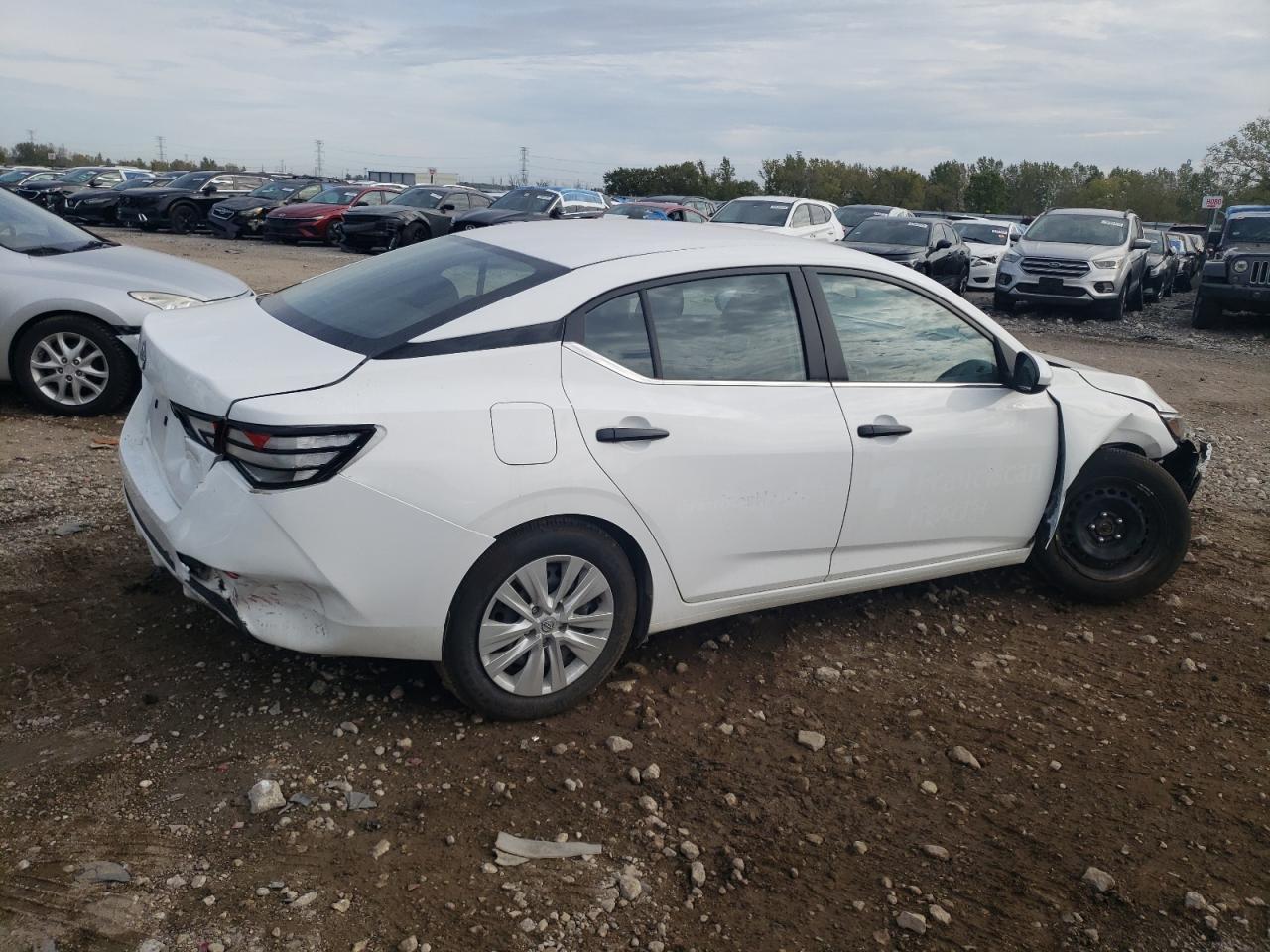 2025 Nissan Sentra S - Фото 3